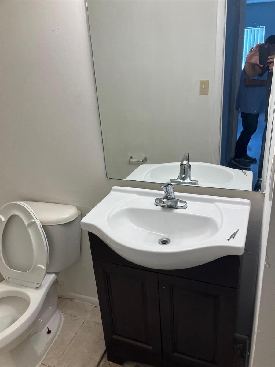 1153 LAKE VICTORIA Drive # I, West Palm Beach FL 33411 photo 5
