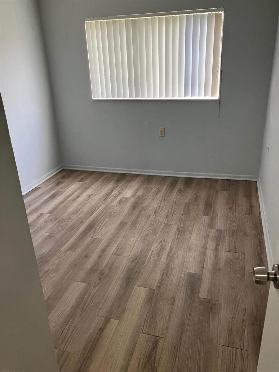 1153 LAKE VICTORIA Drive # I, West Palm Beach FL 33411 photo 4