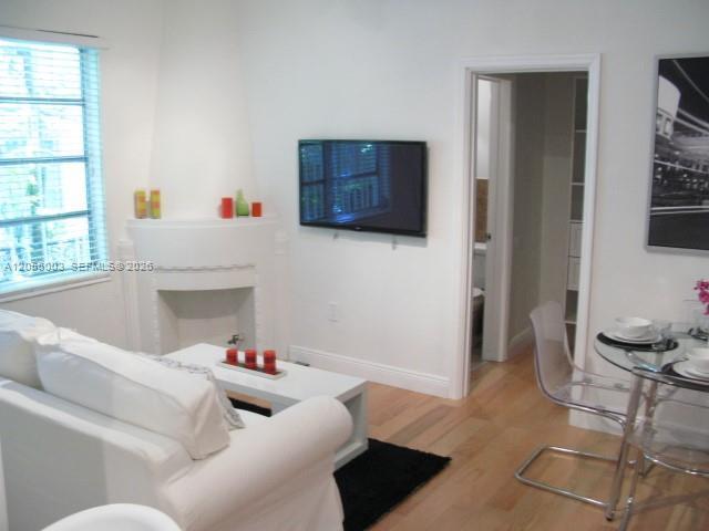 1525 Meridian Ave # 109, Miami Beach FL 33139 photo 2