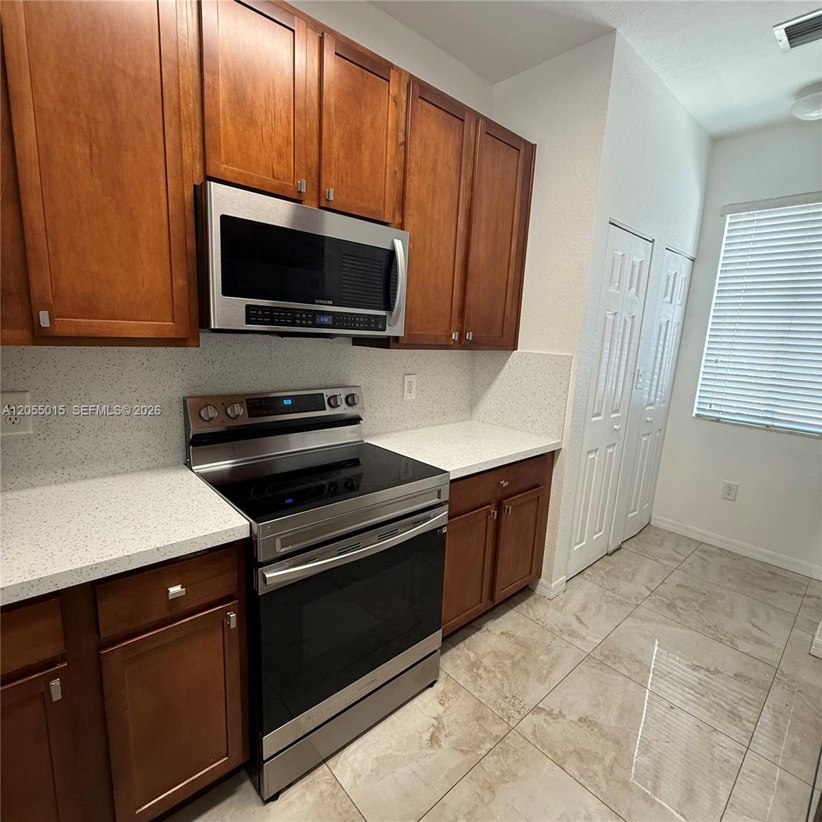 8972 SW 18th St # 1114, Miramar FL 33025 photo 4