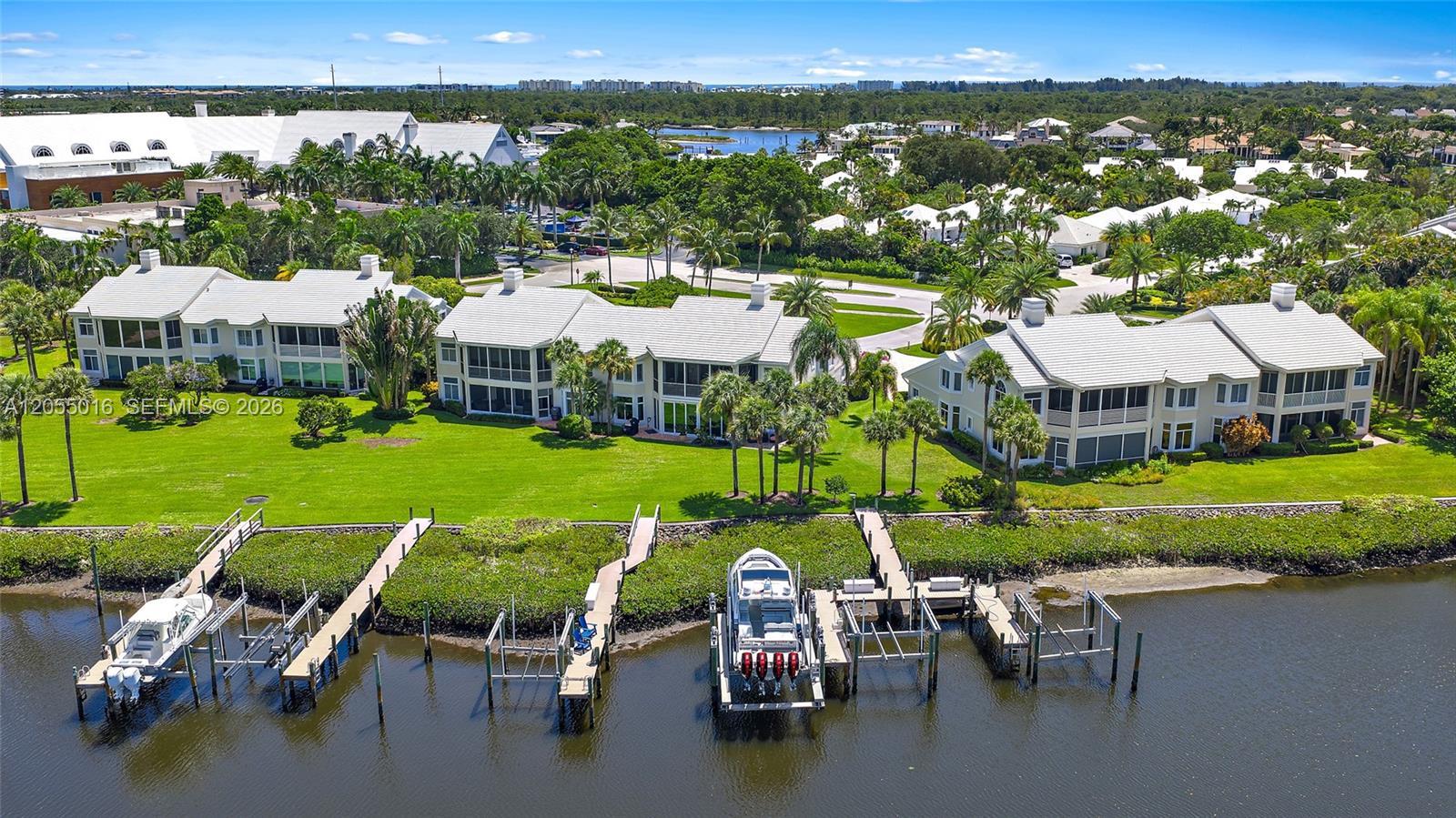 301 Captains Way # 301, Jupiter FL 33477
