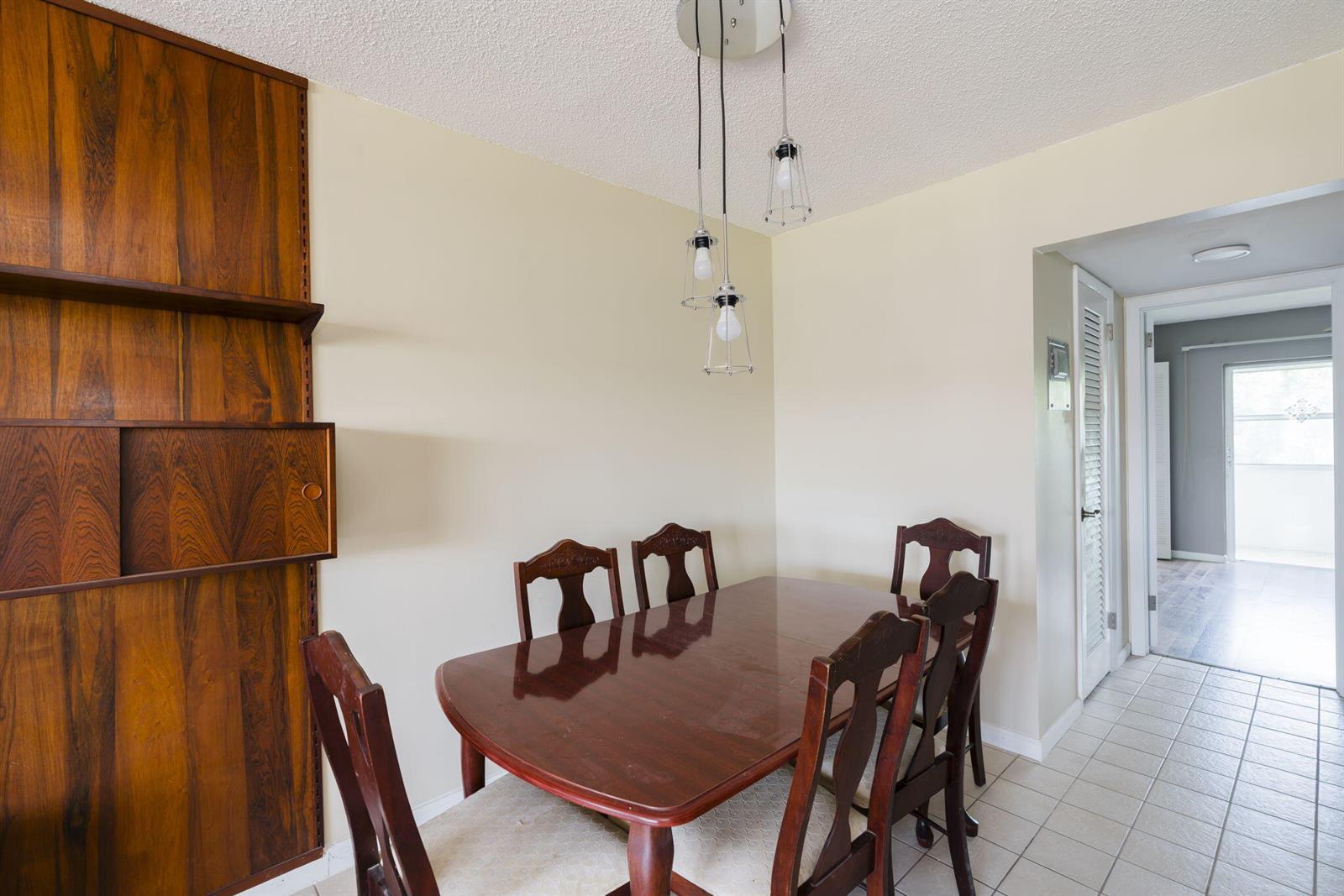 77 Kingswood, West Palm Beach FL 33417 photo 4