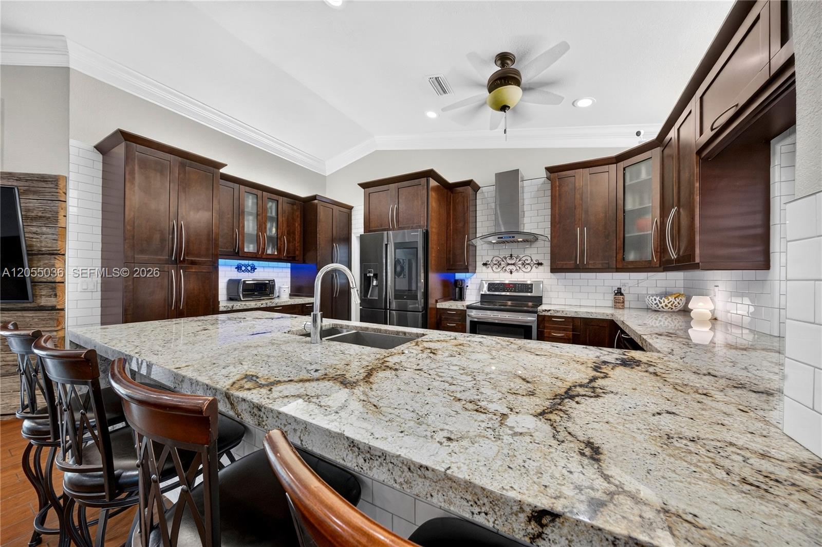 5725 SW 88th Ave, Cooper City FL 33328 photo 4