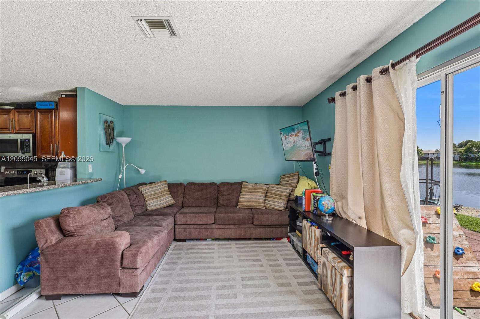 115 NW 108th Ave, Pembroke Pines FL 33026 photo 4