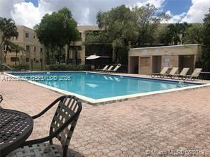 8065 SW 107th AV # 321, Miami FL 33173 photo 4