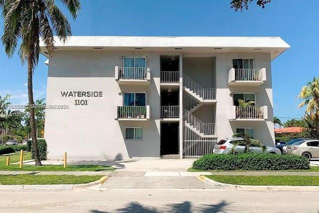 1101 NE 80th St # 201, Miami FL 33138
