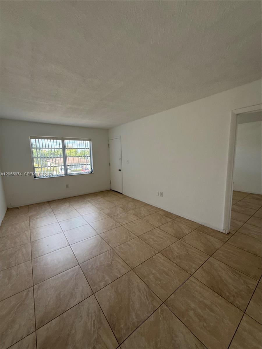 3100 W Flagler St # 203, Miami FL 33135 photo 3