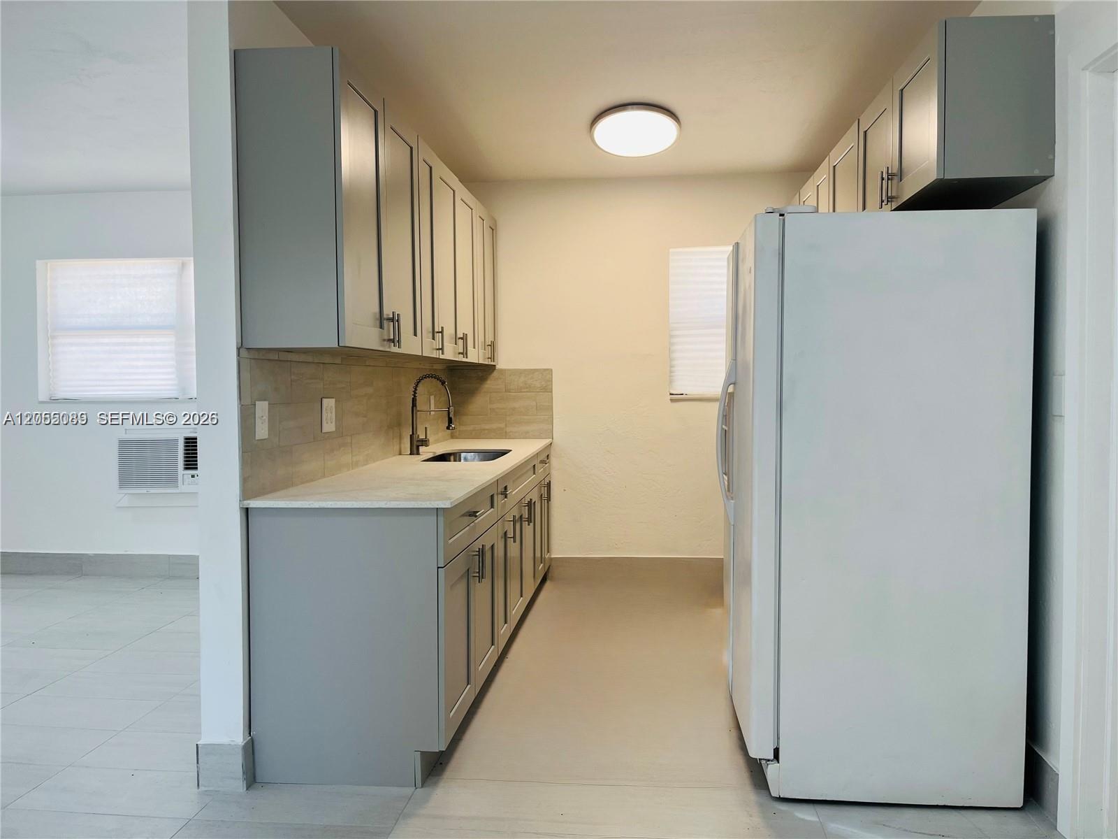 13390 NE 6th Ave # 10, North Miami FL 33161 photo 2