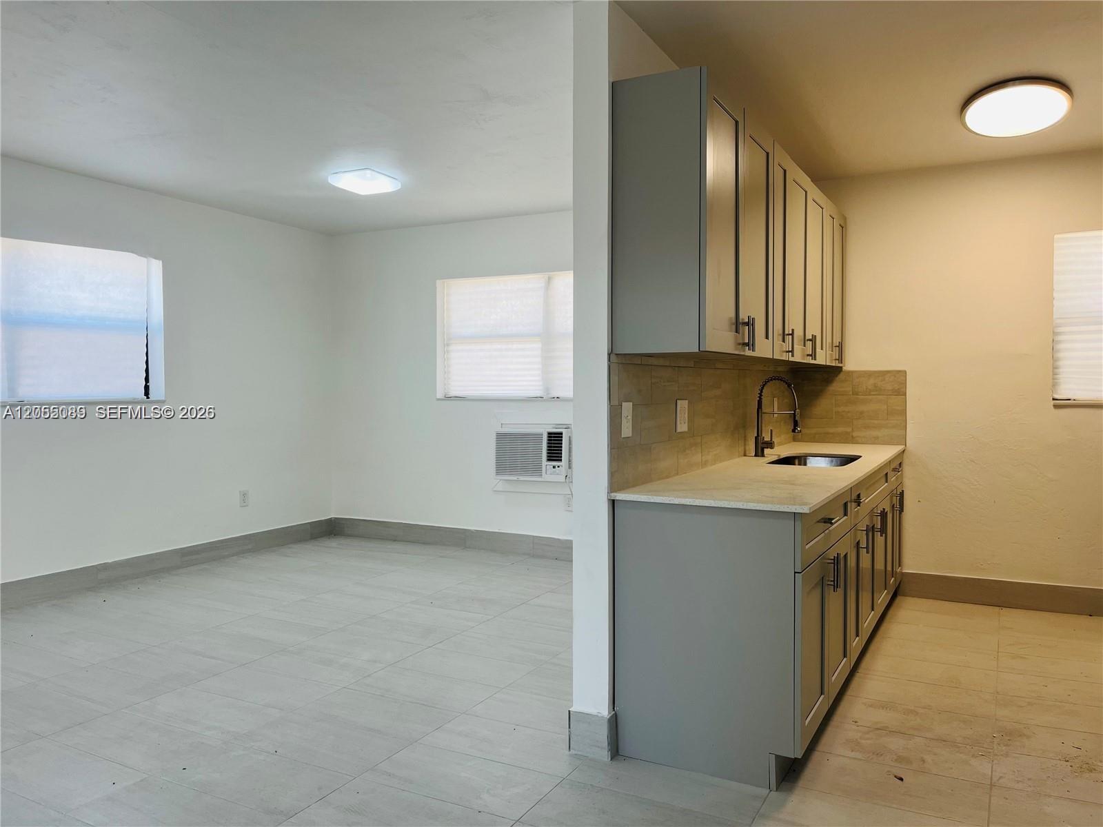 13390 NE 6th Ave # 10, North Miami FL 33161 photo 4