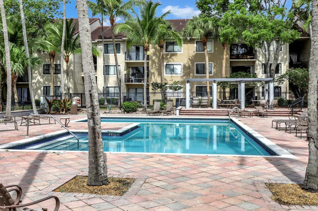 9044 W ATLANTIC Boulevard # 332, Coral Springs FL 33071 photo 2