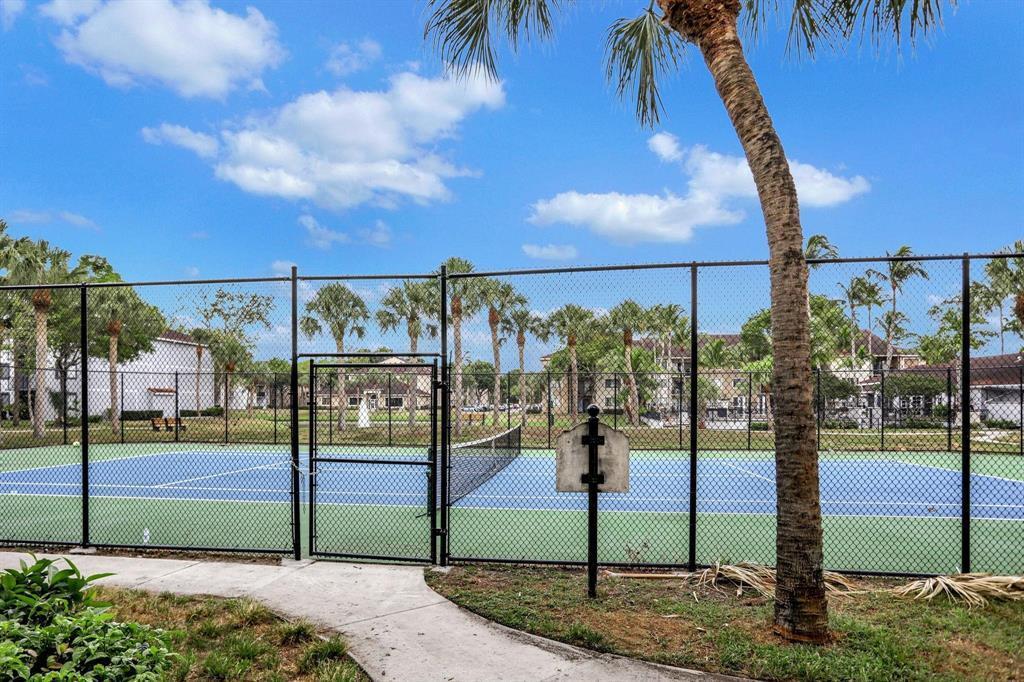 9044 W ATLANTIC Boulevard # 332, Coral Springs FL 33071 photo 4
