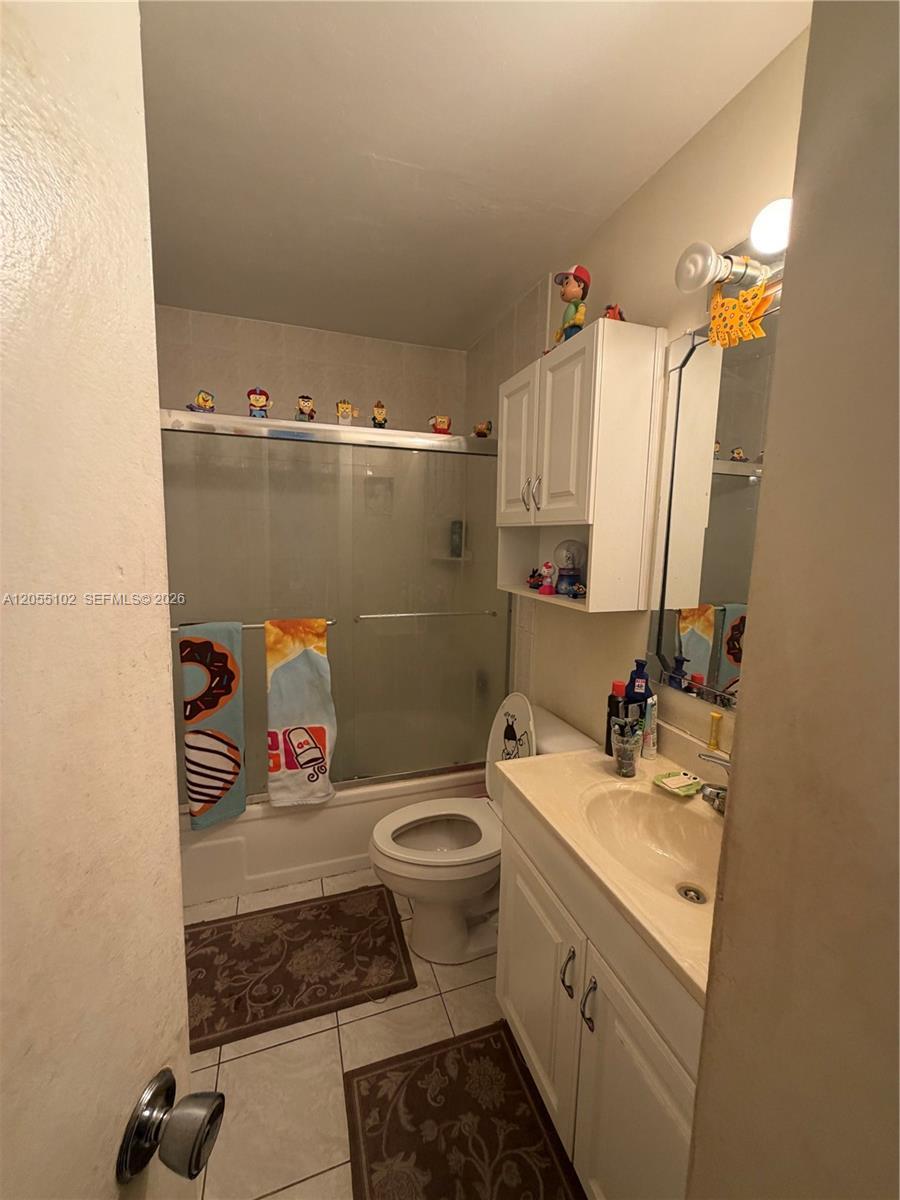 1727 NW 80th Ave # H, Margate FL 33063 photo 3