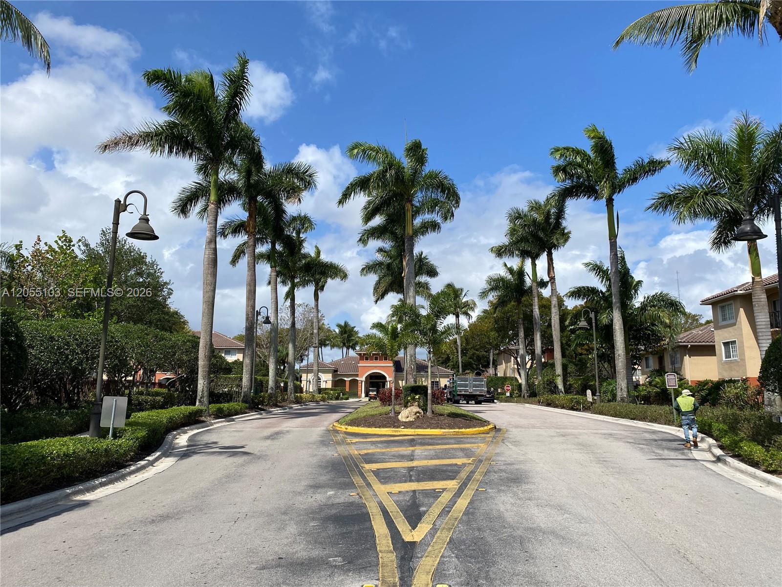 4177 N Haverhill Rd # 808, West Palm Beach FL 33417 photo 2