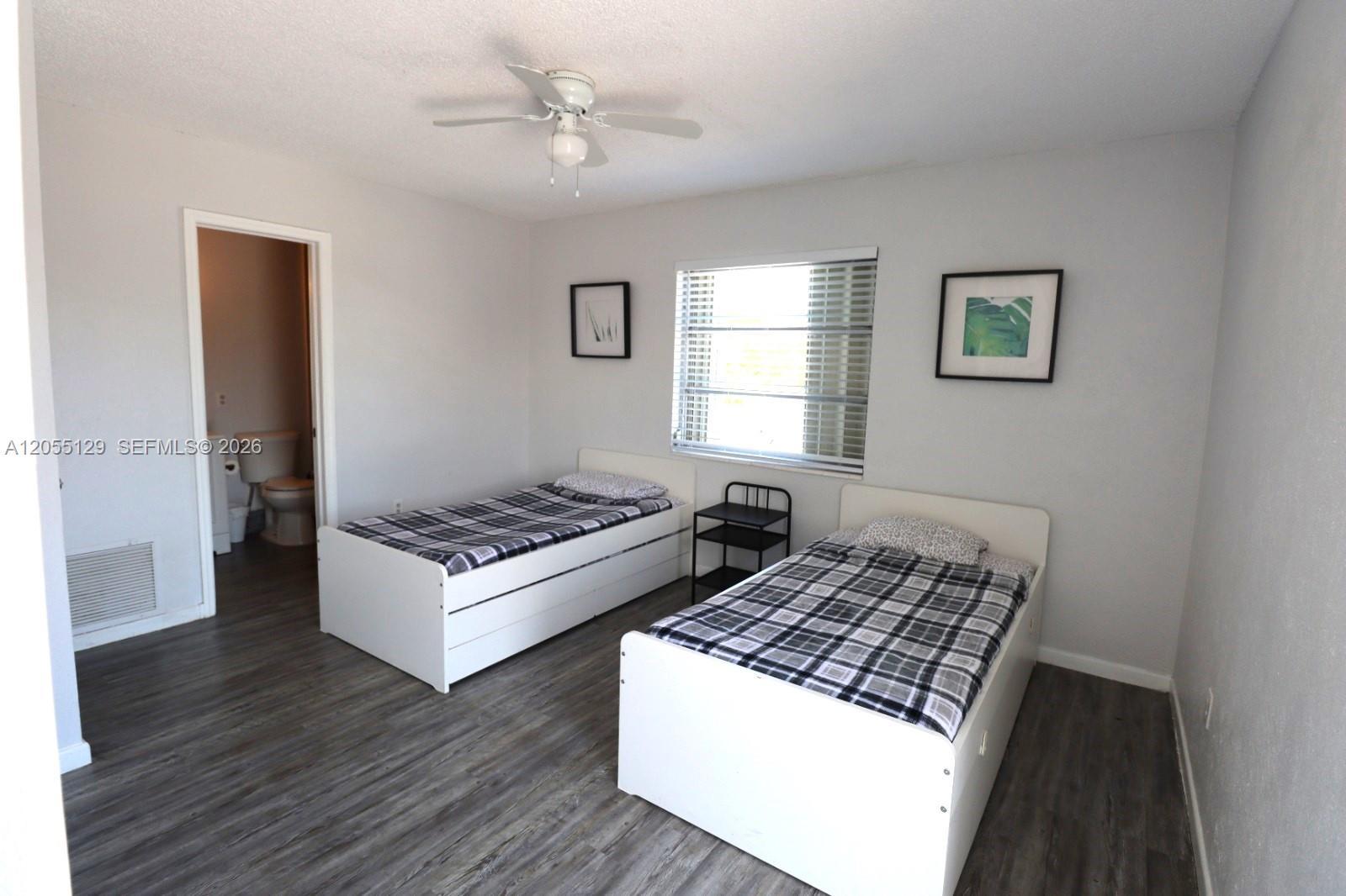 141 Mcarthur Pkwy # A, Pembroke Pines FL 33024 photo 3