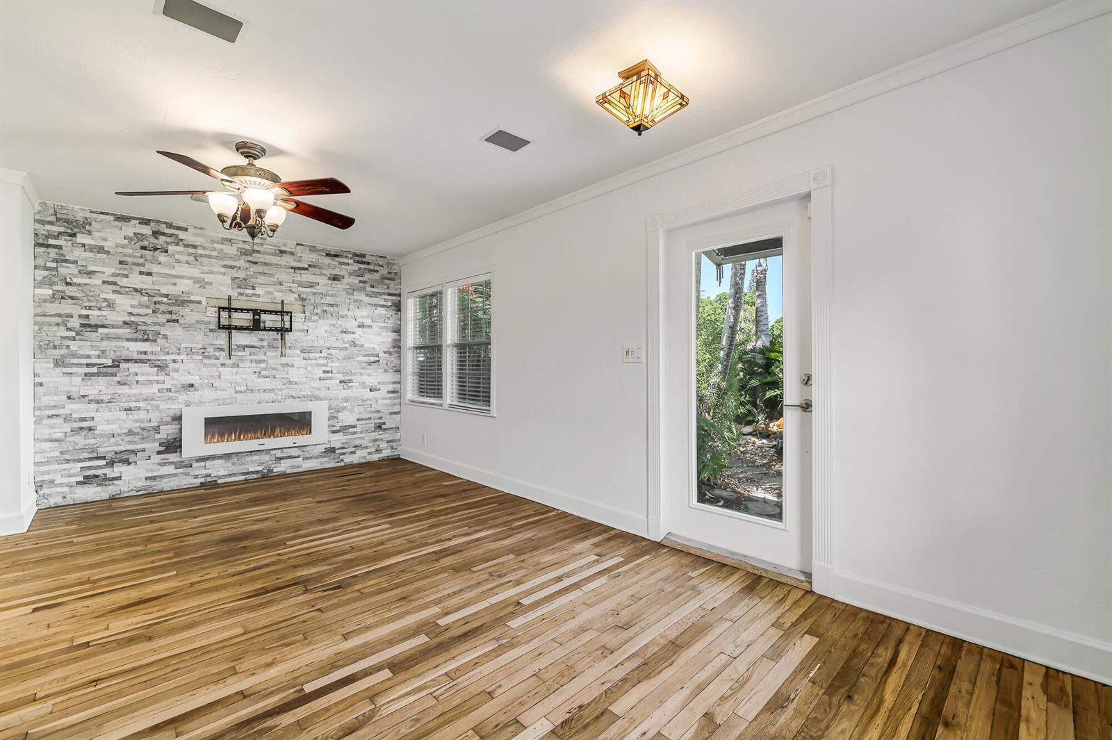 1432 NE 2ND Avenue, Fort Lauderdale FL 33304 photo 4
