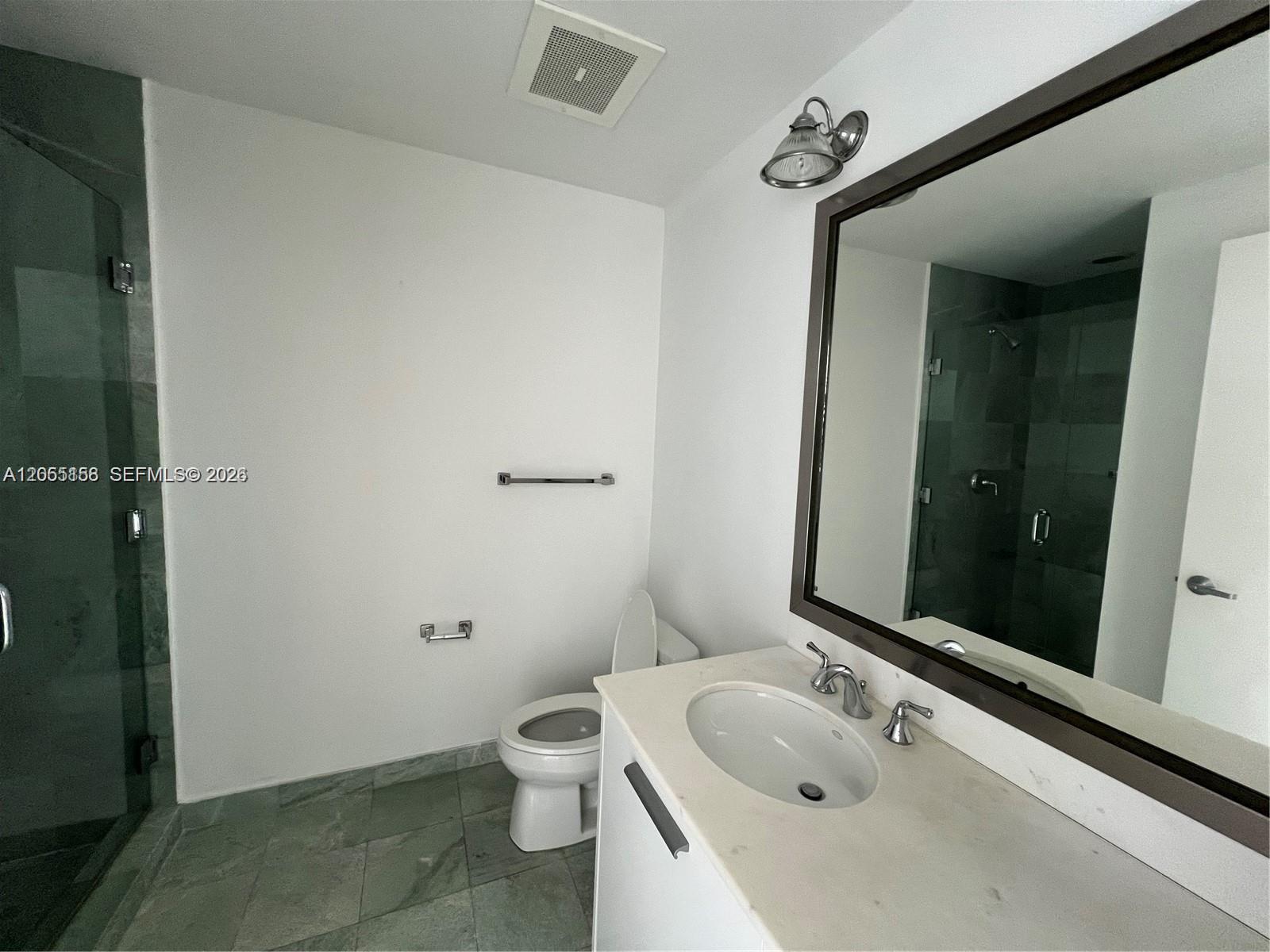 1060 Brickell Ave # 3509, Miami FL 33131 photo 5