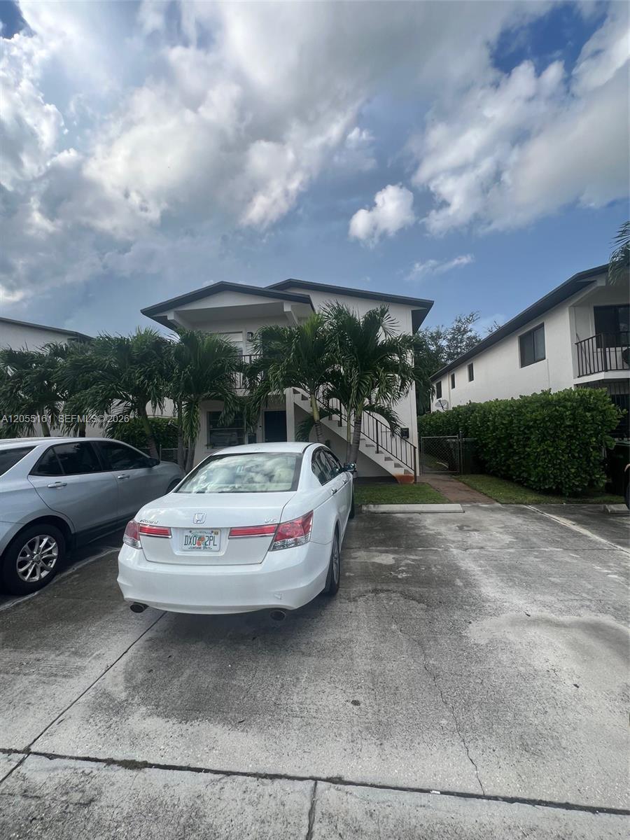 467 E 13th St # 467A, Hialeah FL 33010 photo 3
