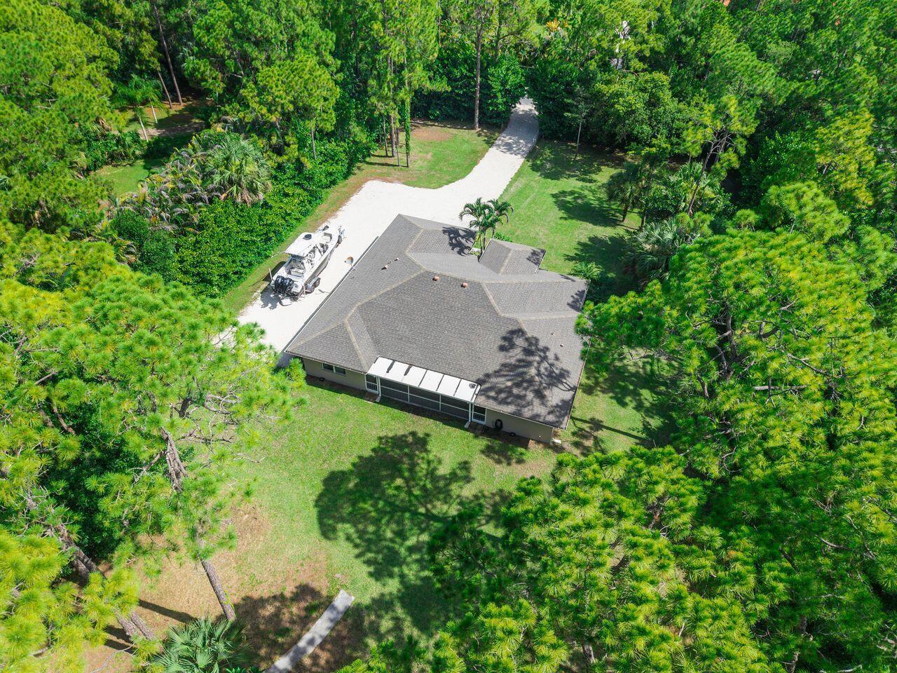 9608 Mockingbird Trail, FL 33478 photo 3