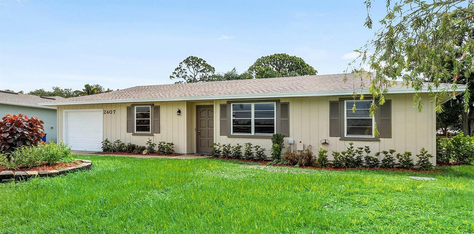 2407 SE MARIUS Street, Port St. Lucie FL 34952