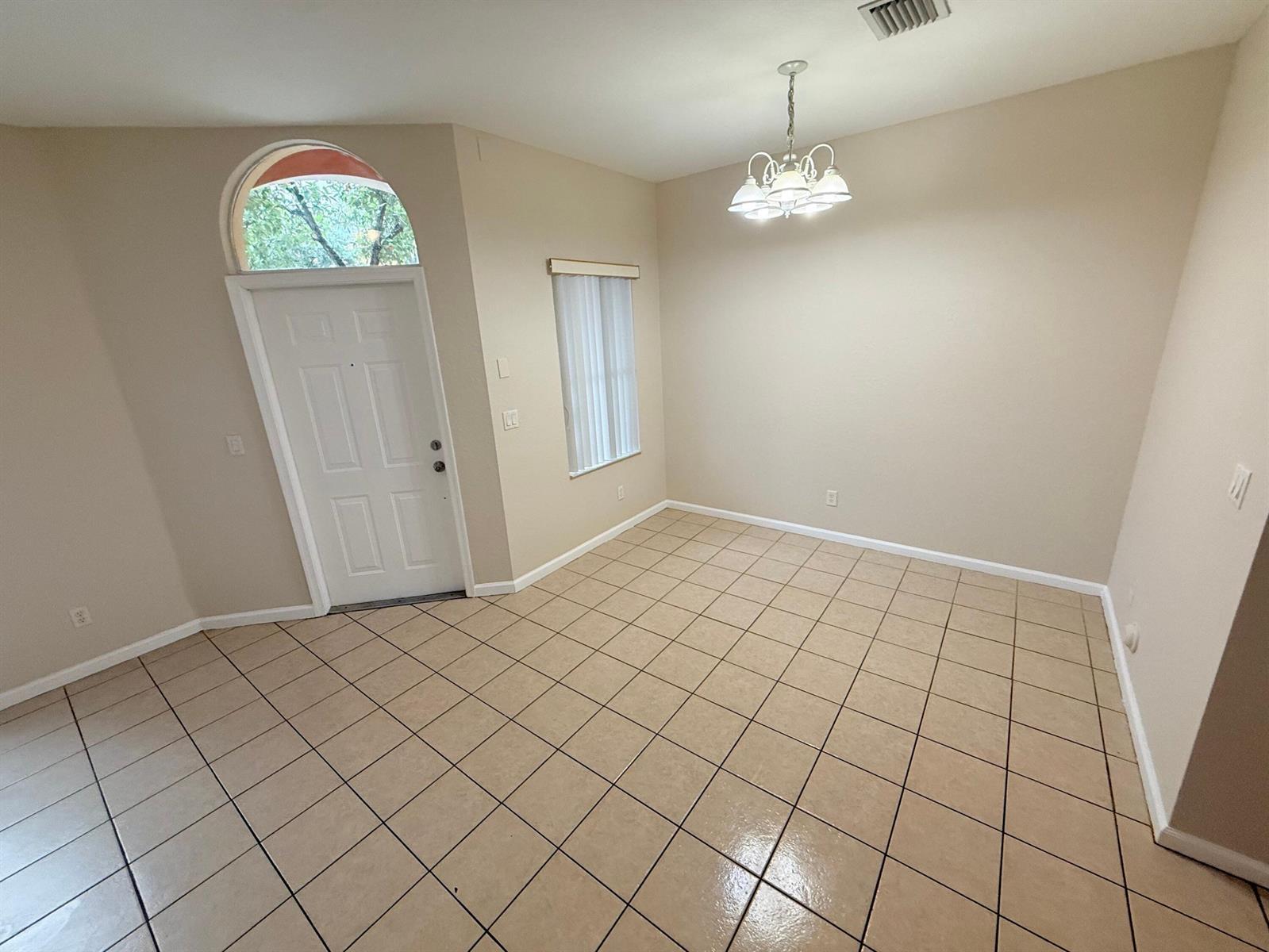 905 N SANTA CATALINA Circle # 905, North Lauderdale FL 33068 photo 4