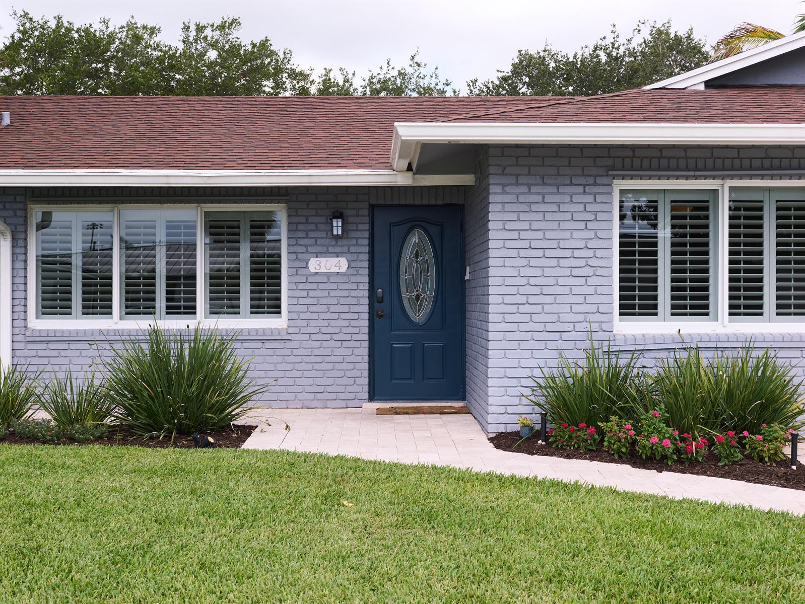 304 Circle W, Jupiter FL 33458 photo 4