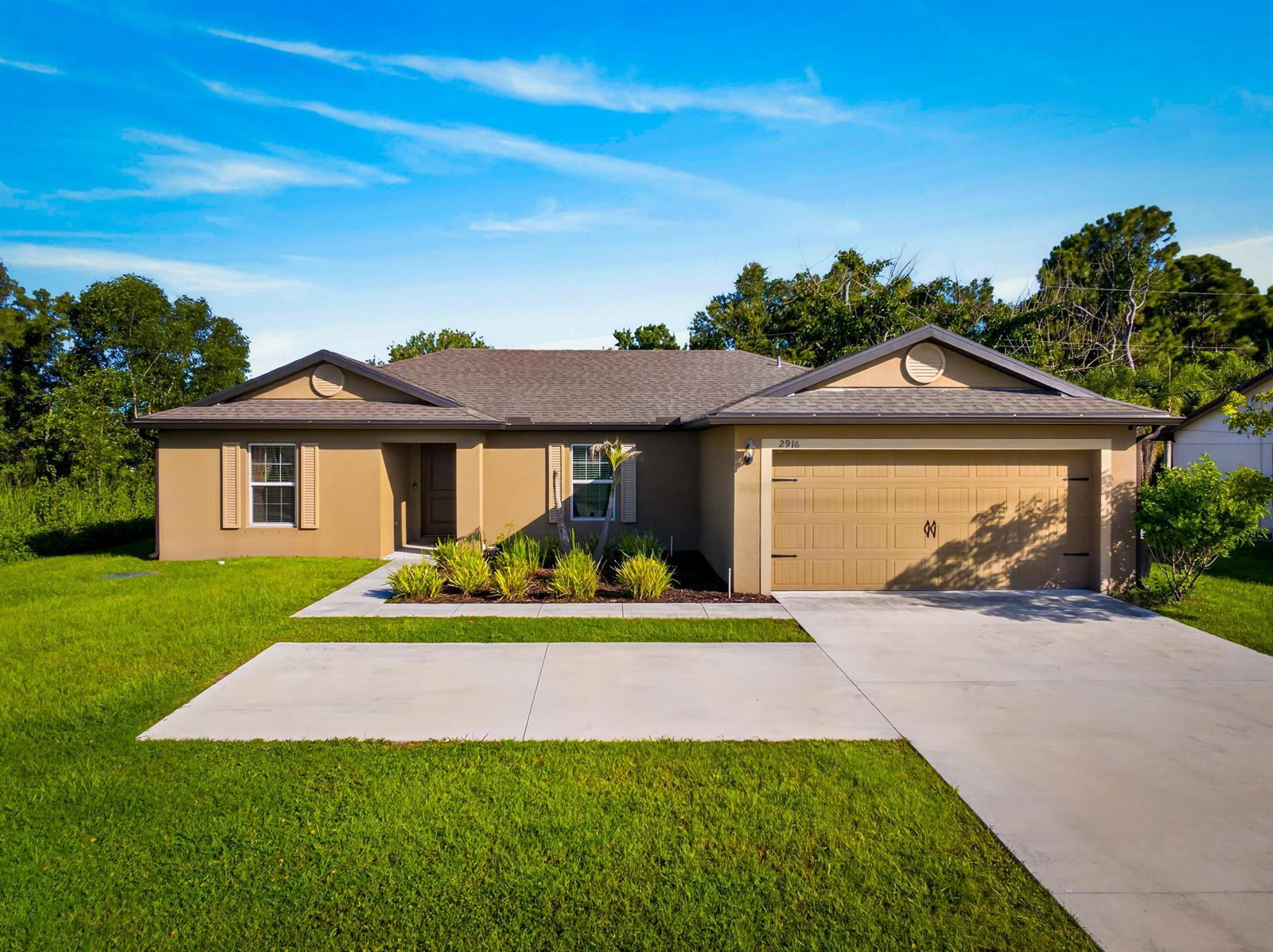 2916 SE Melaleuca Boulevard, FL 34952