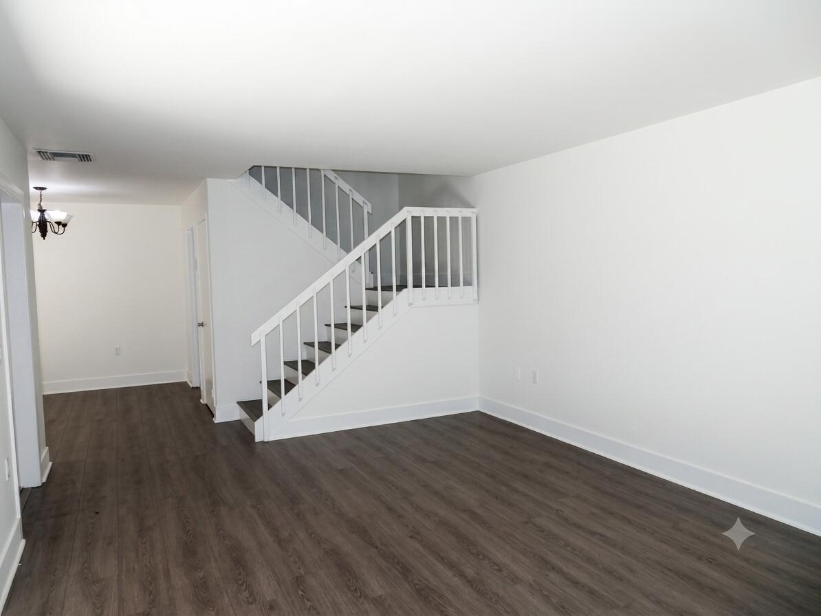 1700 EMBASSY Drive # 708, West Palm Beach FL 33401 photo 4