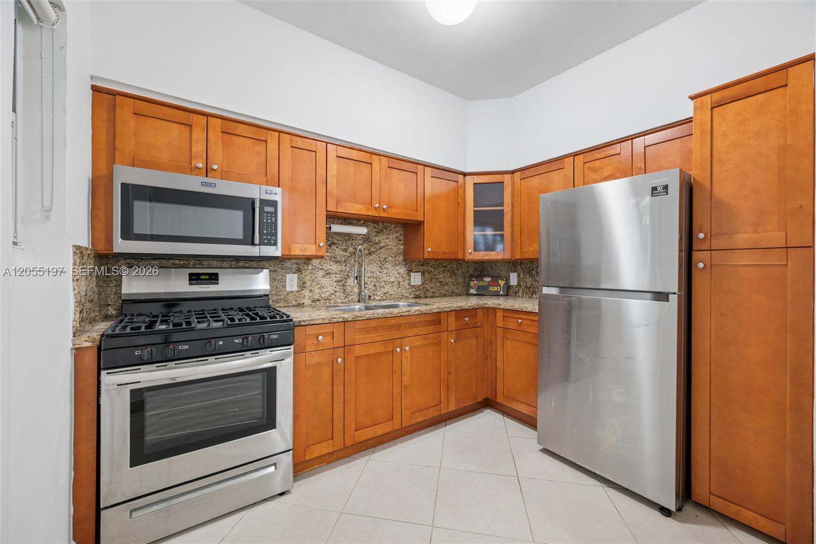 1420 16th St # 1, Miami Beach FL 33139 photo 3