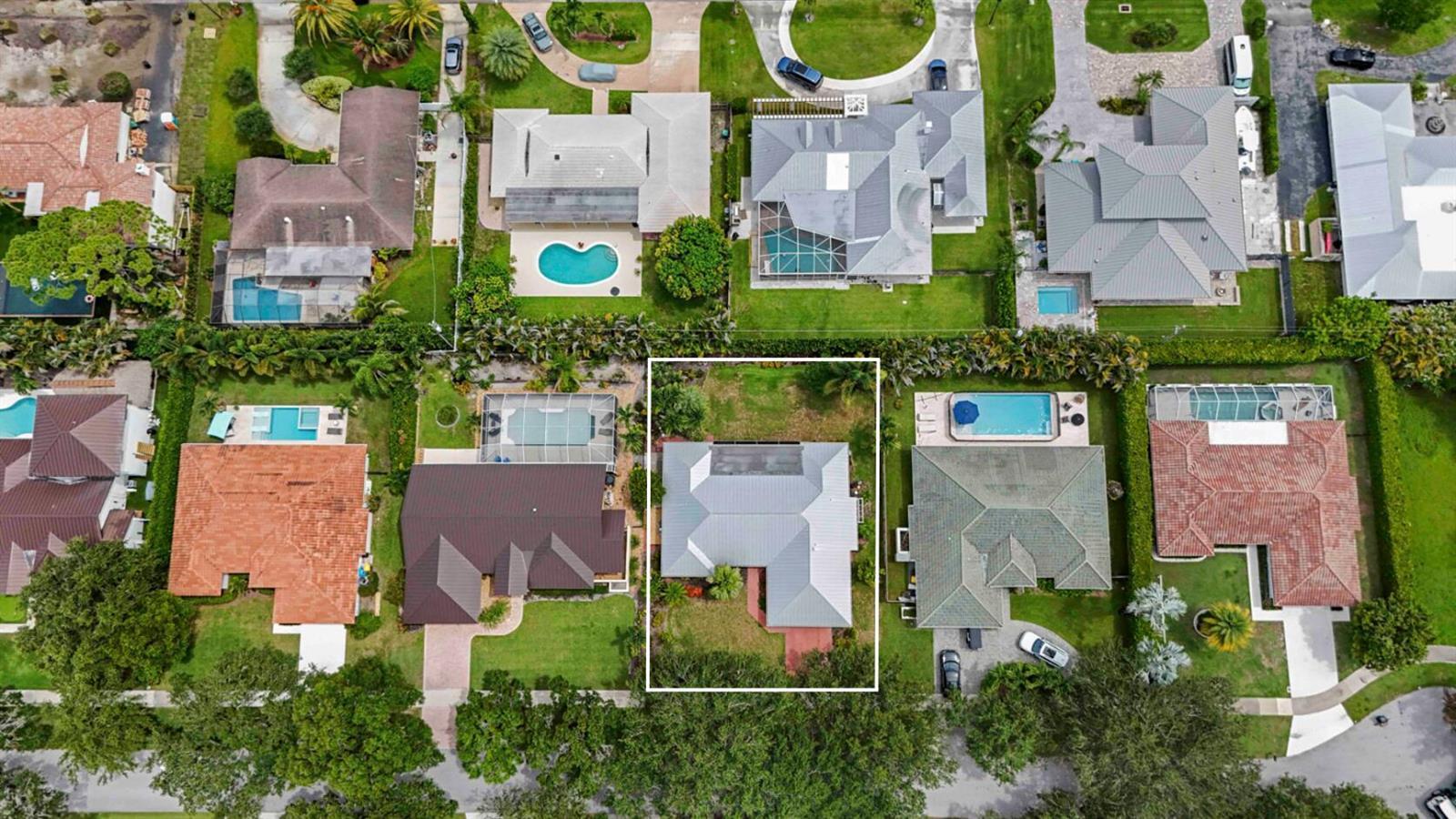 9746 SE Landing Place, Tequesta FL 33469 photo 3
