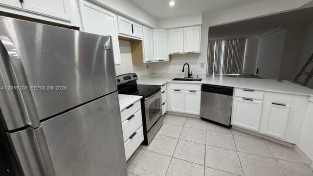 1660 NE 191st St # 1, Miami FL 33179 photo 2