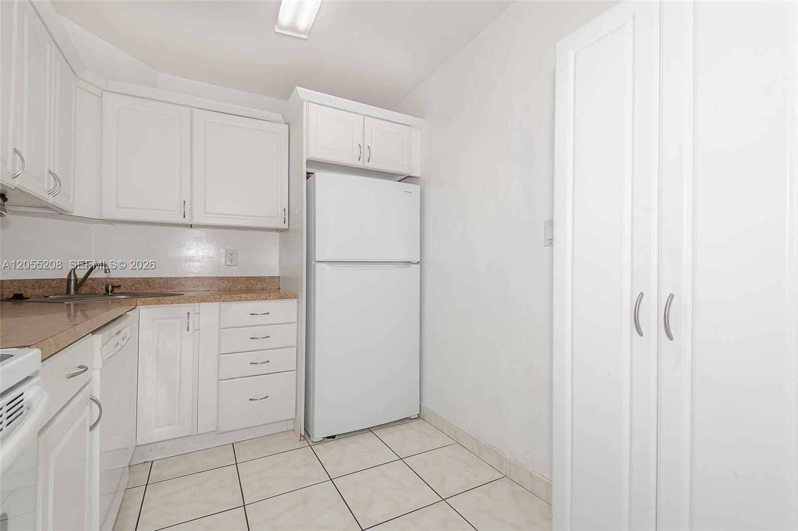 3101 Oakland Shores Dr # H105, Oakland Park FL 33309 photo 3