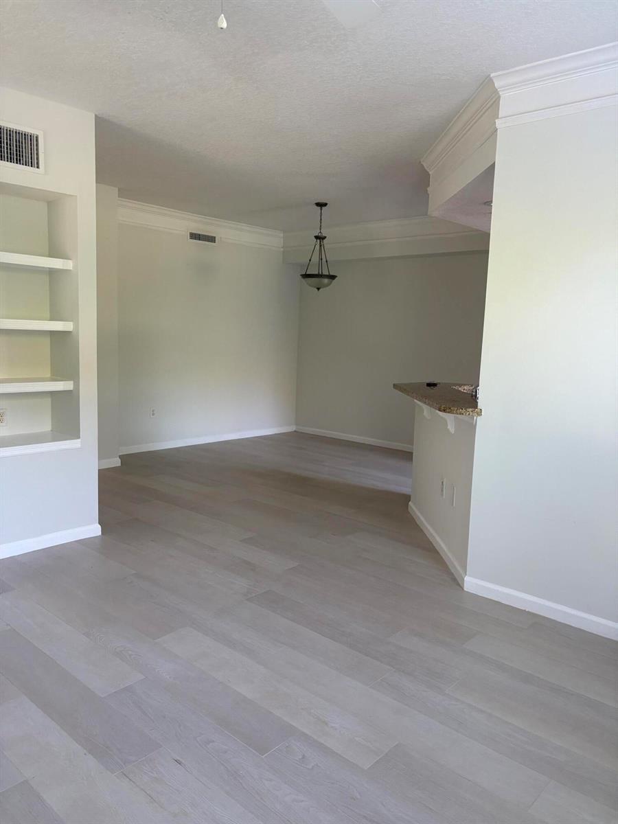 2050 ALTA MEADOWS Lane # 2109, Delray Beach FL 33444 photo 5