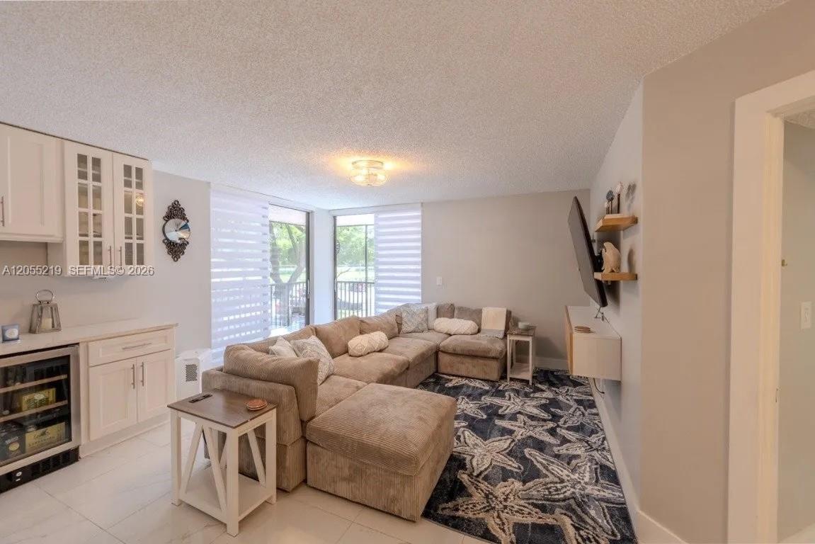 10451 W Broward Blvd # 201, Plantation FL 33324 photo 3