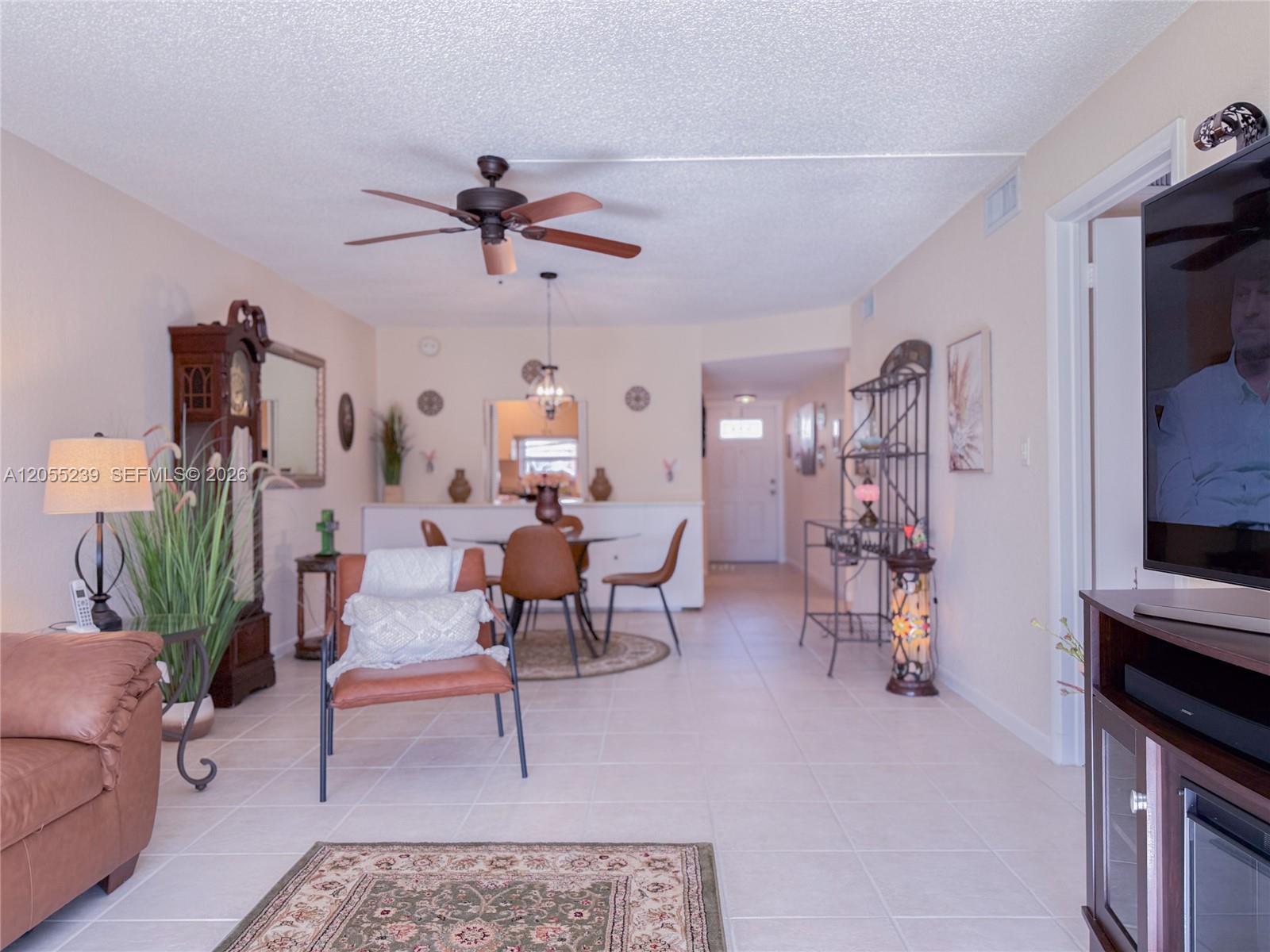 9420 S Hollybrook Lake Dr # 108, Pembroke Pines FL 33025 photo 3