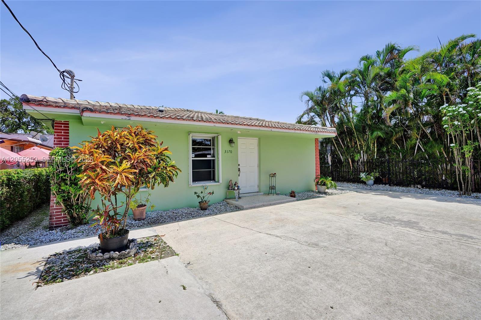 3170 SW 26th St, Miami FL 33133 photo 4