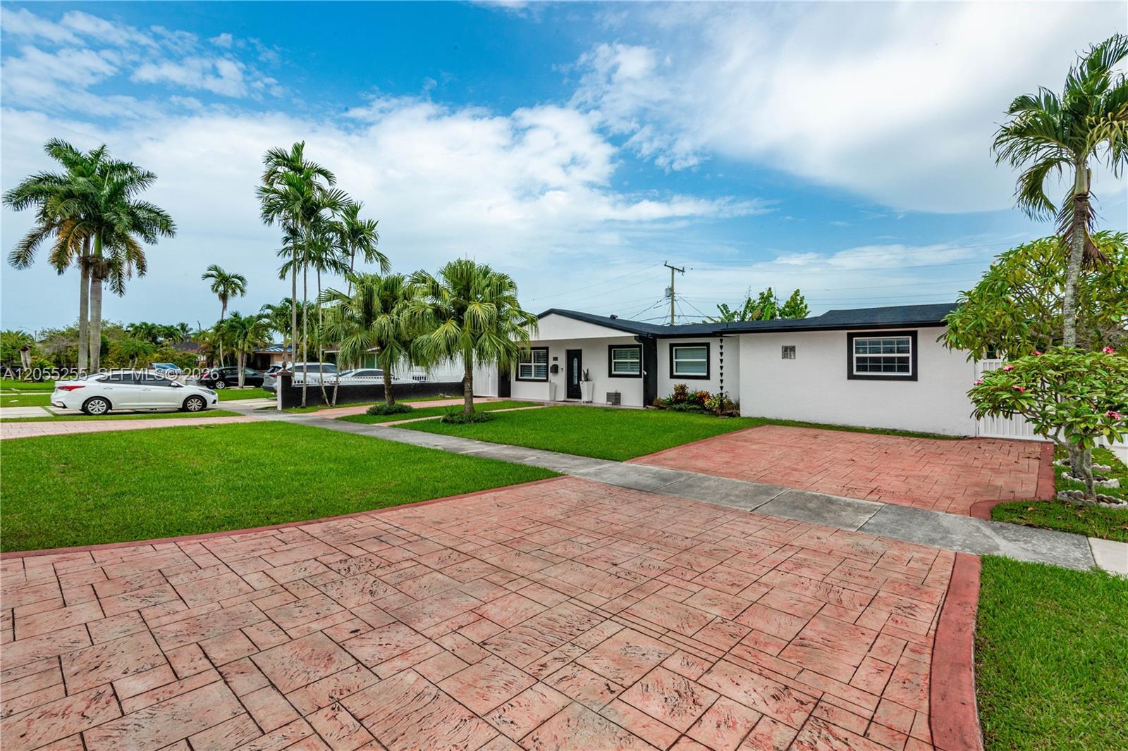 11040 SW 64th St, Miami FL 33173 photo 3