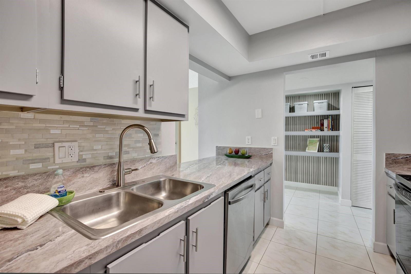 1101 RIVER REACH Drive # 415, Fort Lauderdale FL 33315 photo 5