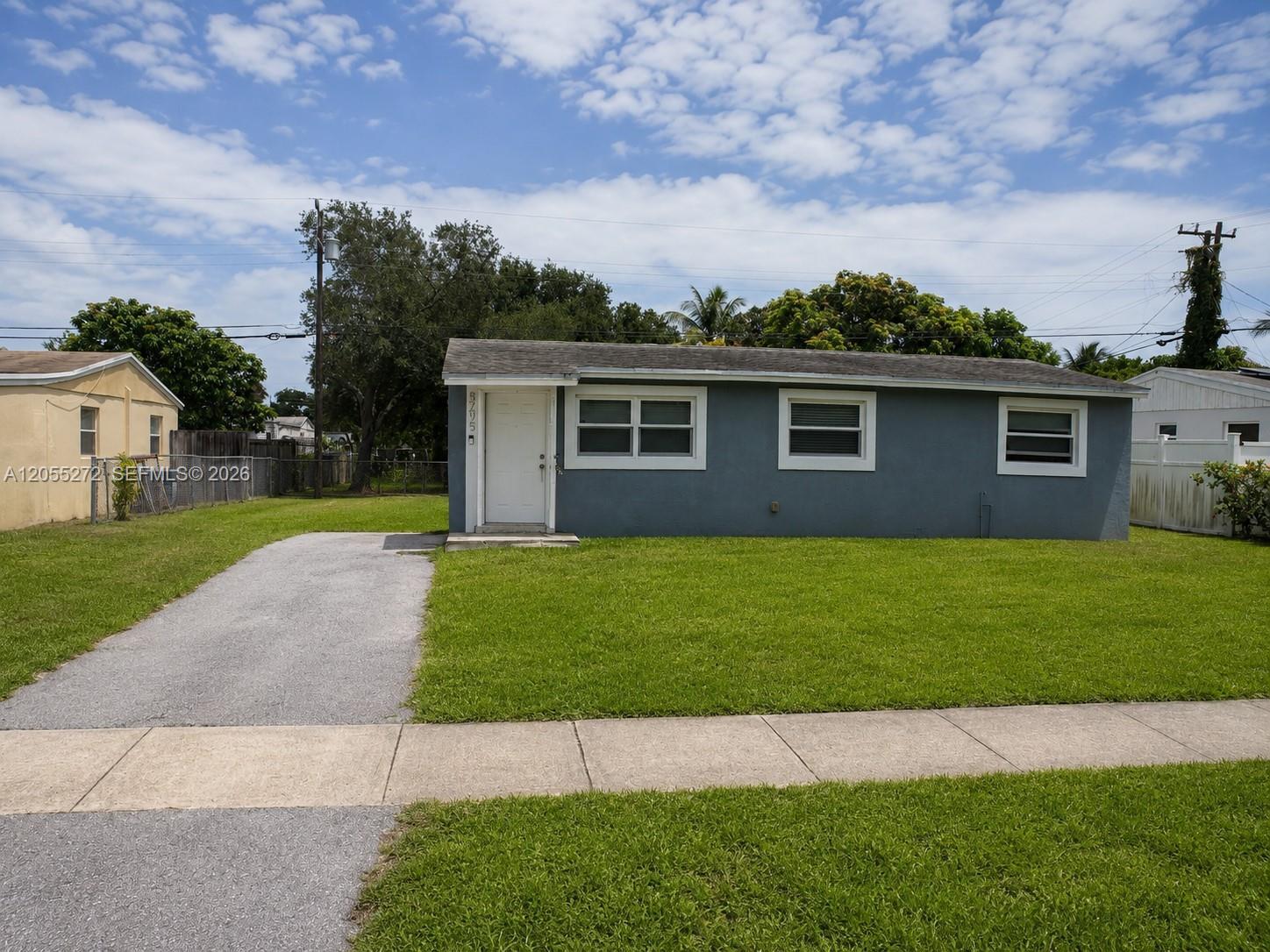 5295 Helene, West Palm Beach FL 33407