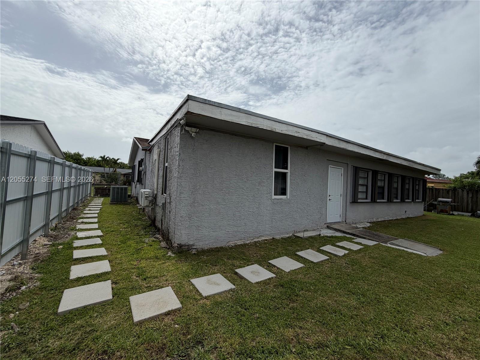 26162 SW 123rd Pl Rear, Homestead FL 33032 photo 4