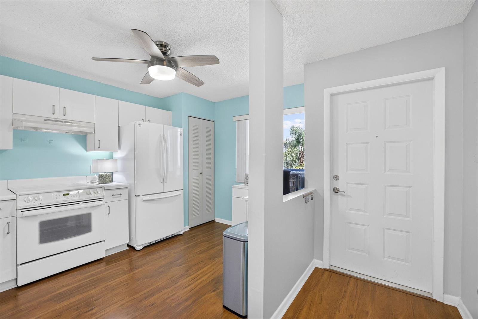 7805 Trent Drive # 408, Tamarac FL 33321 photo 2