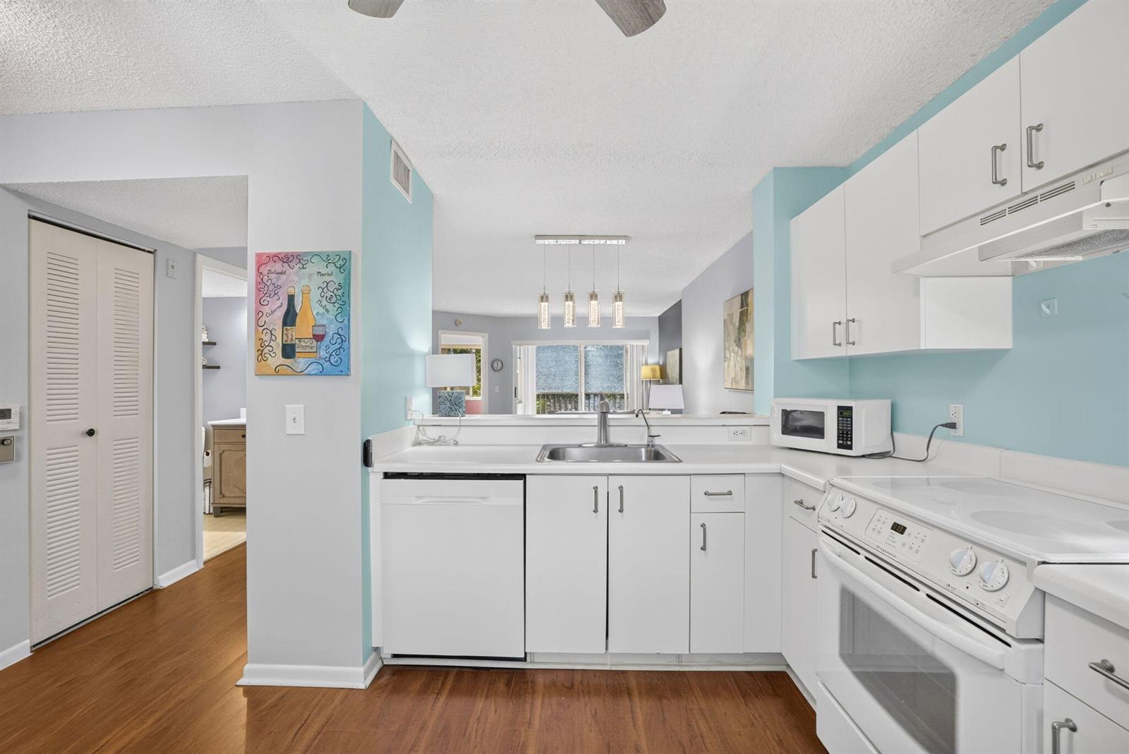 7805 Trent Drive # 408, Tamarac FL 33321 photo 5