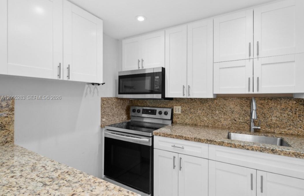 920 NE 169th St # 617, North Miami Beach FL 33162 photo 5