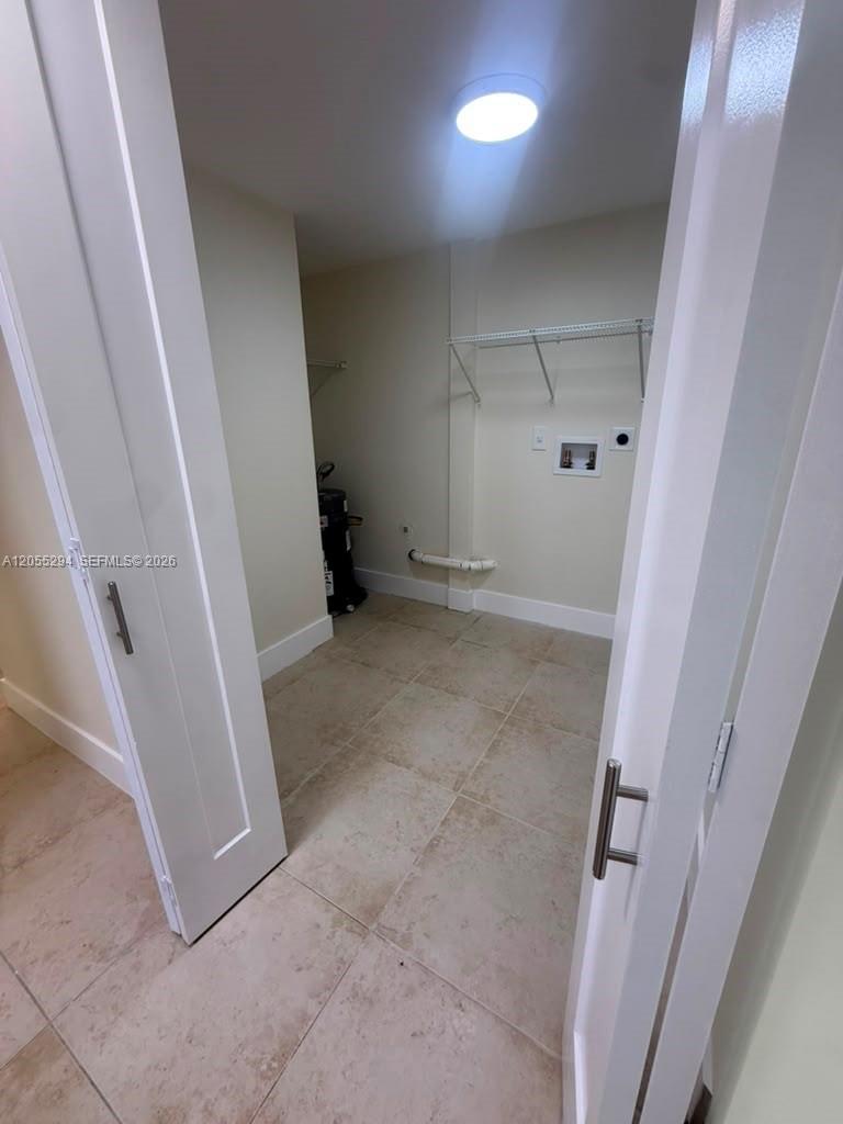 9351 Fontainebleau Blvd # B112, Miami FL 33172 photo 5
