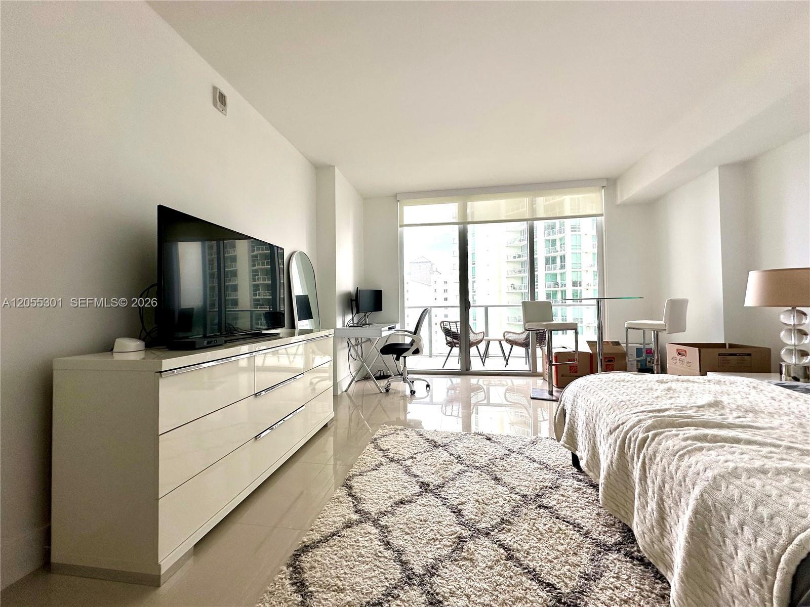 1300 Brickell Bay Dr # 1205, Miami FL 33131 photo 3
