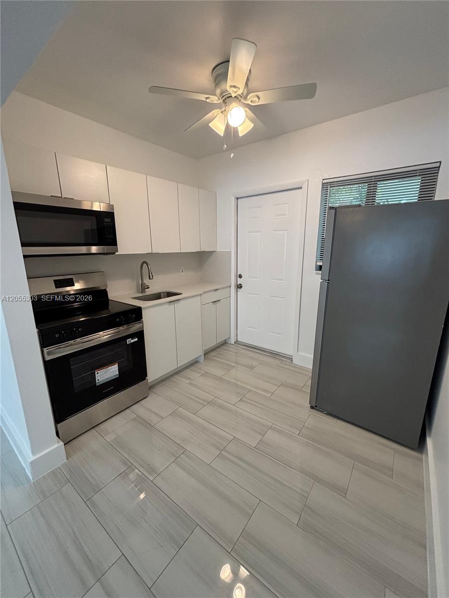 671 SW 7th St # 7, Miami FL 33130 photo 5