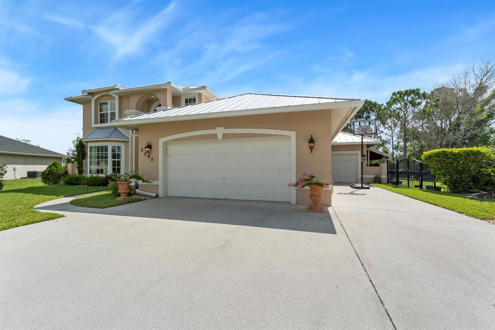 5545 NW KAPPA Court, Port St. Lucie FL 34986 photo 4