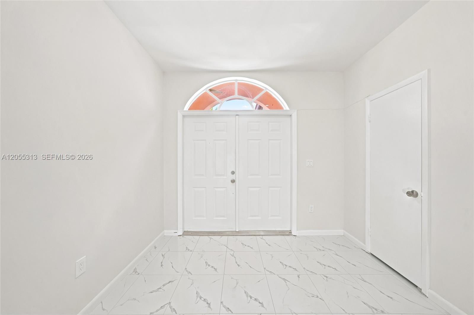 8684 NW 1st St # 0, Miami FL 33126 photo 4