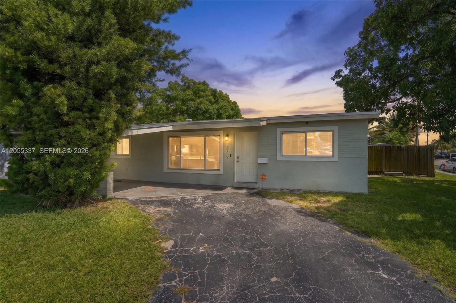 2729 Sunshine Blvd, Miramar FL 33023