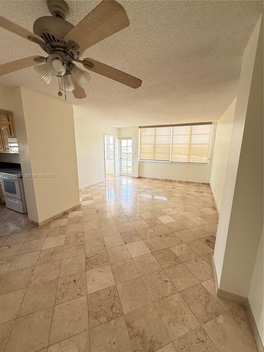 2025 NE 164th St # 716, North Miami Beach FL 33162 photo 2