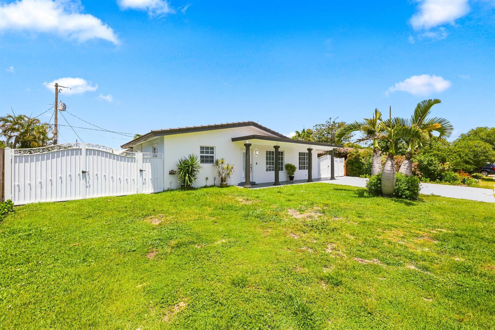 2649 CEDARCREST Road, West Palm Beach FL 33415 photo 3